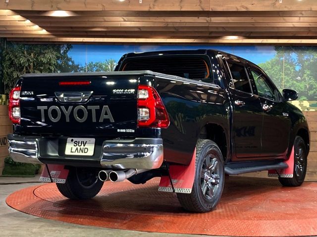 TOYOTA HILUX 4WD 2023 Image 31
