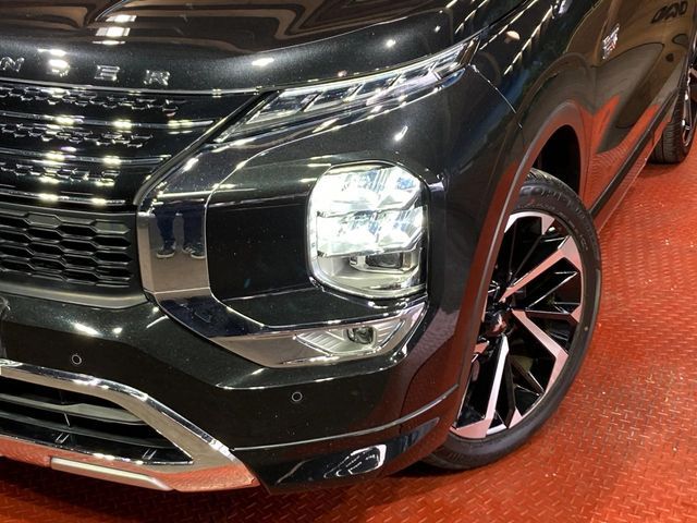 MITSUBISHI OUTLANDER PHEV 2023 Image 31