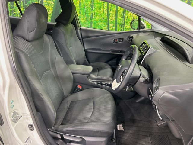 TOYOTA PRIUS 2016 Image 31