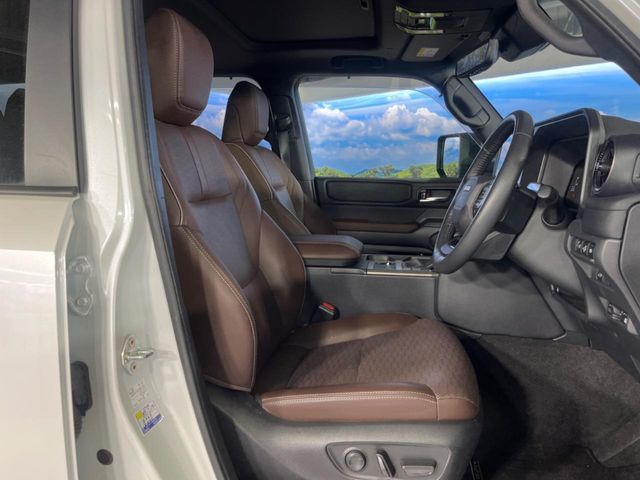 TOYOTA LANDCRUISER 250 2024 Image 31