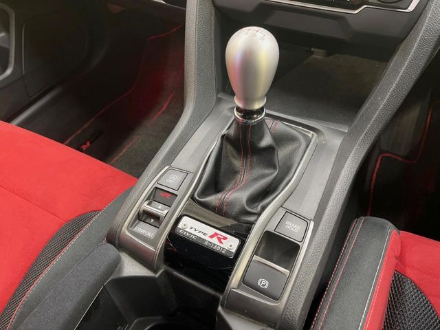 HONDA CIVIC HATCHBACK 2018 Image 31