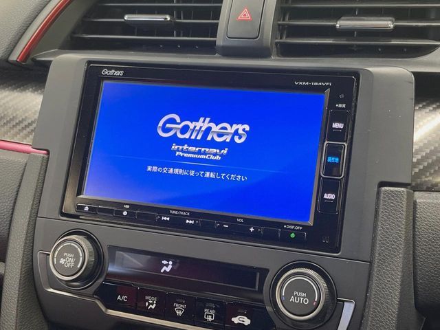 HONDA CIVIC HATCHBACK 2018 Image 31