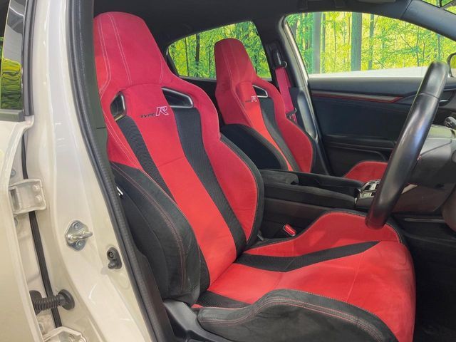 HONDA CIVIC HATCHBACK 2018 Image 31