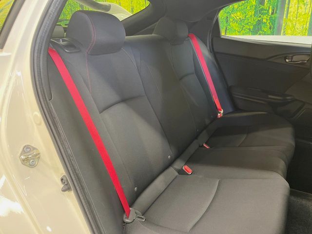 HONDA CIVIC HATCHBACK 2018 Image 31