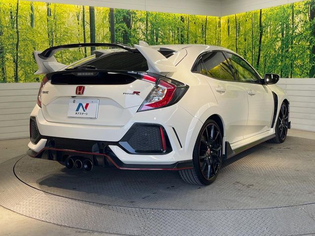 HONDA CIVIC HATCHBACK 2018 Image 31