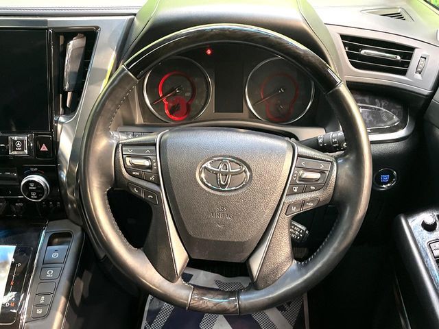 TOYOTA ALPHARD 2019 Image 31