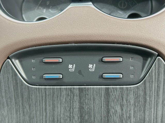 TOYOTA HARRIER 2WD 2024 Image 31