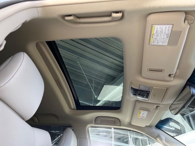 TOYOTA LANDCRUISER PRADO 2023 Image 31