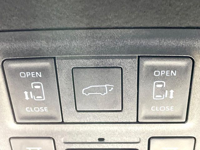 TOYOTA NOAH 2025 Image 31