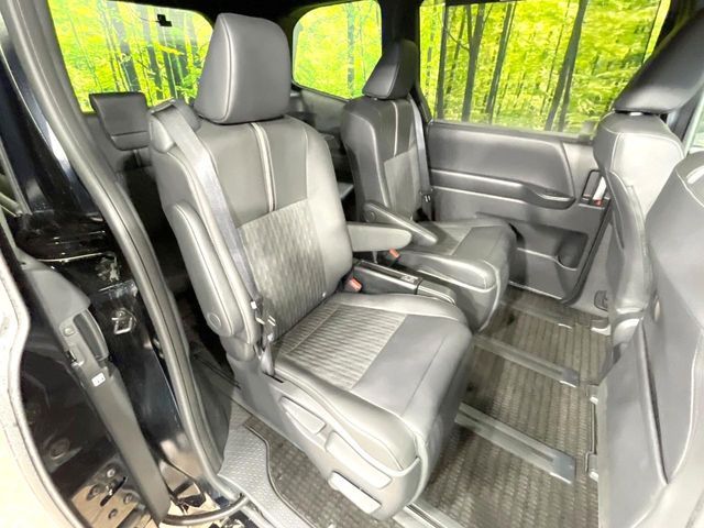 TOYOTA NOAH 2025 Image 31