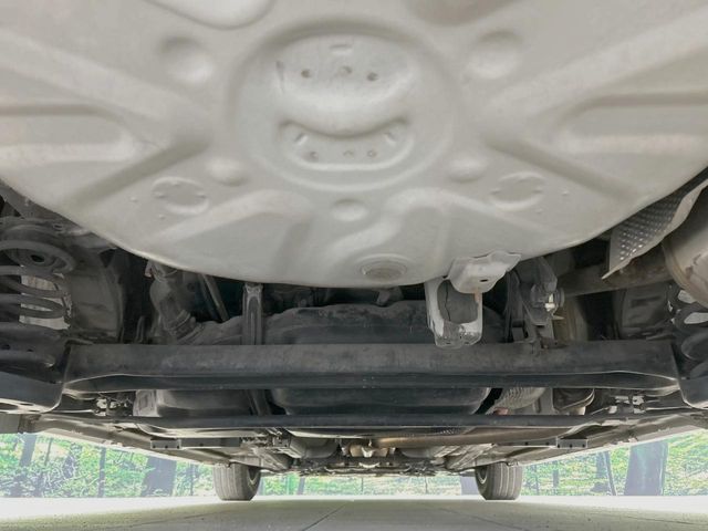 TOYOTA PRIUS 2012 Image 31