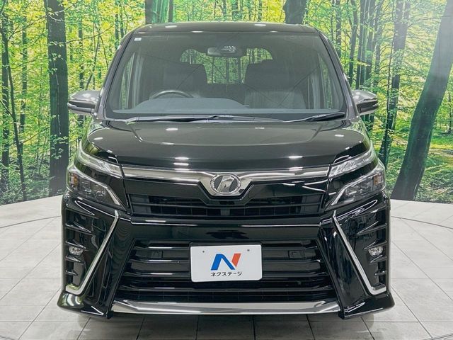 TOYOTA VOXY 2019 Image 31