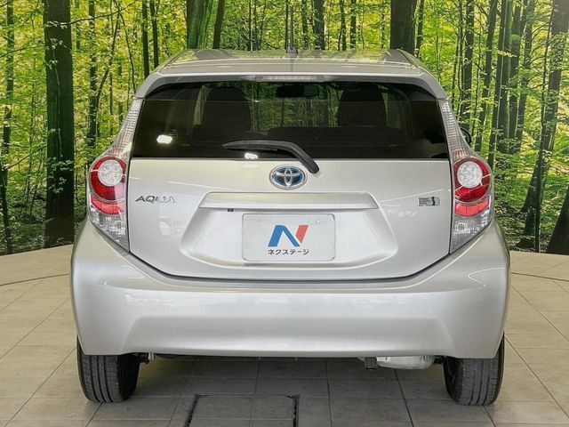 TOYOTA AQUA 2014 Image 31