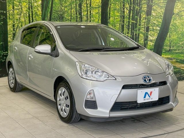 TOYOTA AQUA 2014 Image 31