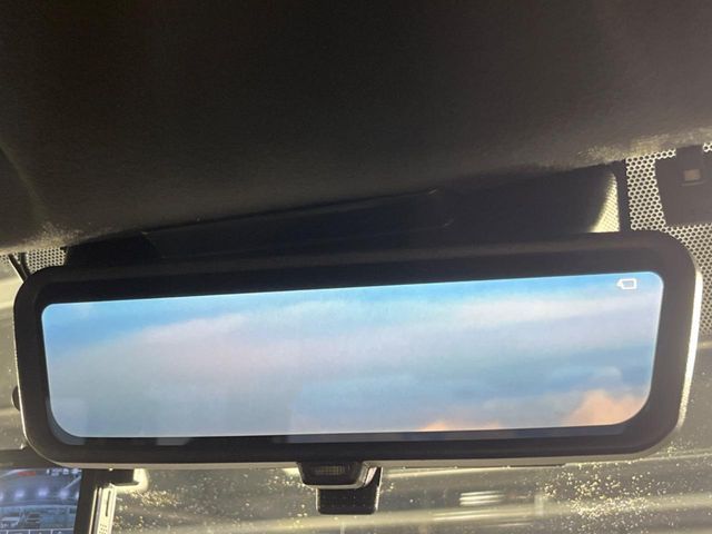 TOYOTA HIACE VAN 2WD 2023 Image 31