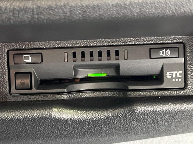 TOYOTA HIACE VAN 2WD 2023 Image 31