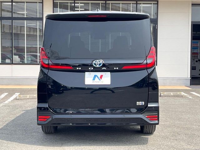 TOYOTA NOAH HYBRID 2024 Image 31