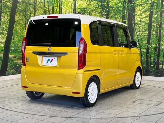 HONDA N BOX 2018 Image 31