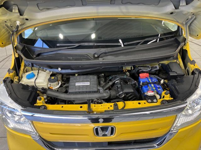 HONDA N BOX 2018 Image 31