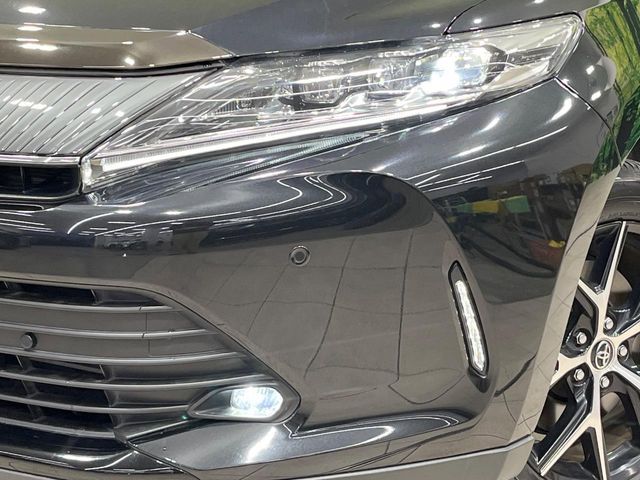 TOYOTA HARRIER HYBRID 2019 Image 31