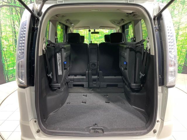 NISSAN SERENA  S-HYBRID 2012 Image 31