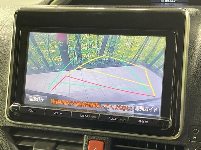 TOYOTA VOXY 2015 Image 31