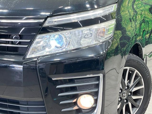 TOYOTA VOXY 2015 Image 31