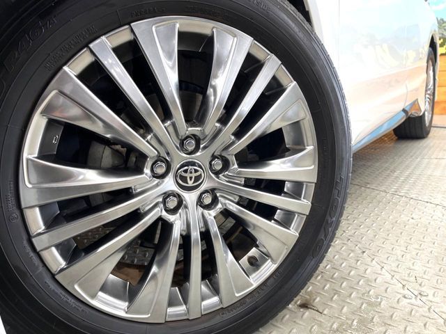 TOYOTA HARRIER HYBRID 2021 Image 31