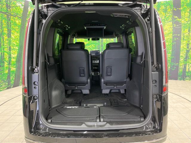 HONDA STEPWAGON E:HEV SPAD 2023 Image 31