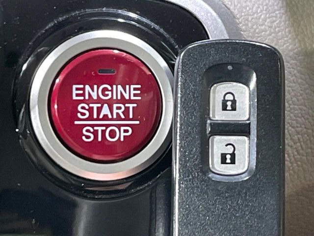 HONDA N BOX 2014 Image 31