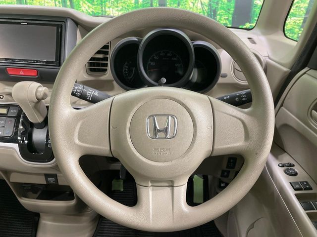 HONDA N BOX 2014 Image 31