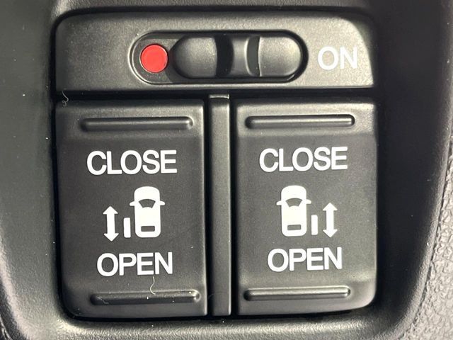 HONDA N BOX CUSTOM 4WD 2013 Image 31