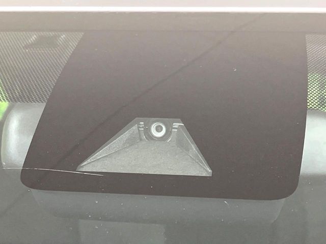 TOYOTA MARK X 2017 Image 31