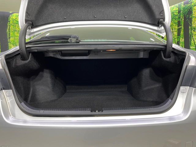 TOYOTA MARK X 2017 Image 31