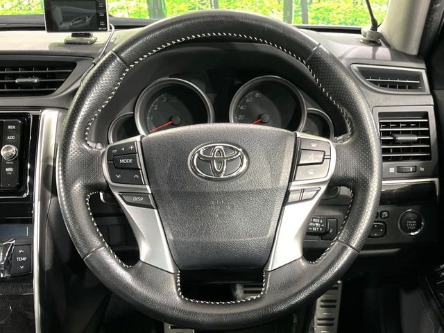 TOYOTA MARK X 2017 Image 31