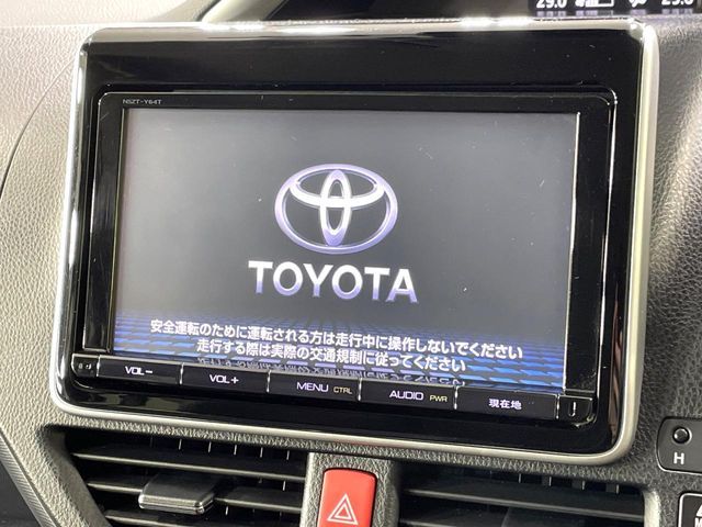 TOYOTA VOXY HYBRID 2016 Image 31