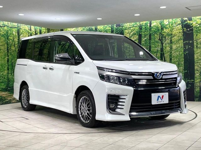 TOYOTA VOXY HYBRID 2016 Image 31