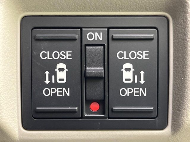 HONDA N BOX 2024 Image 31