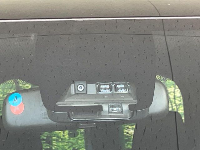 TOYOTA VOXY 2020 Image 31