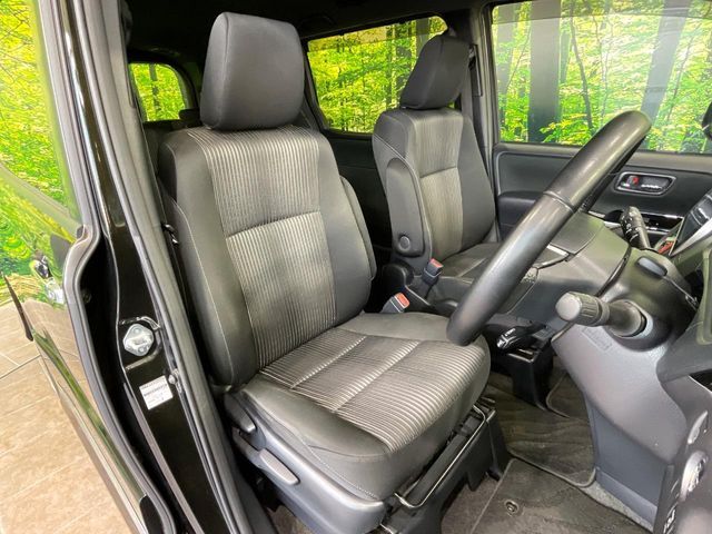 TOYOTA VOXY 2020 Image 31