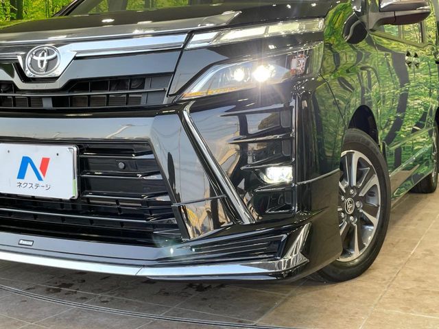 TOYOTA VOXY 2020 Image 31