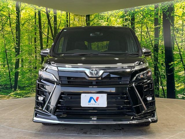 TOYOTA VOXY 2020 Image 31