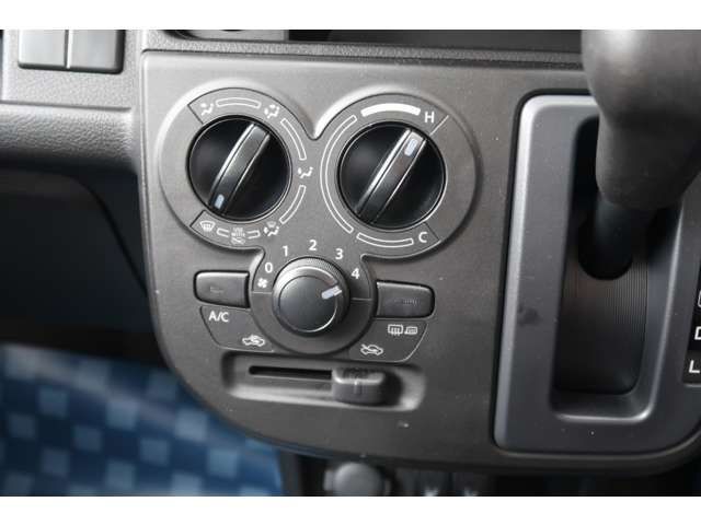 SUZUKI ALTO  4WD 2023 Image 31