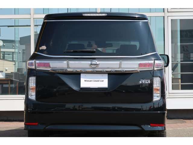NISSAN ELGRAND  4WD 2022 Image 31