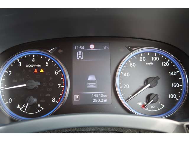 NISSAN ELGRAND  4WD 2022 Image 31