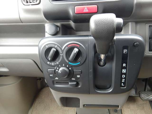 NISSAN NV100 CLIPPER 4WD 2020 Image 31