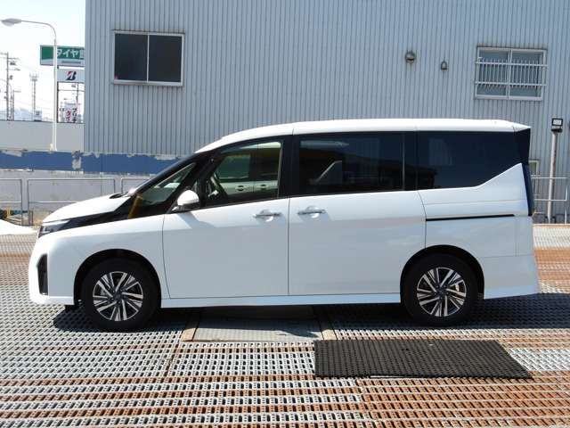 NISSAN SERENA  WG 4WD 2025 Image 31