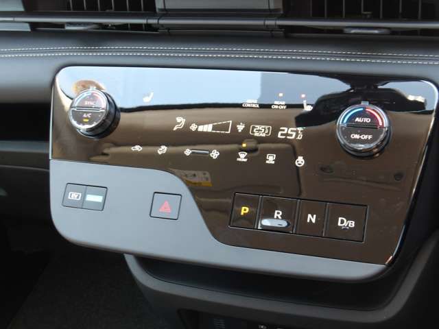 NISSAN SERENA  WG 4WD 2025 Image 31