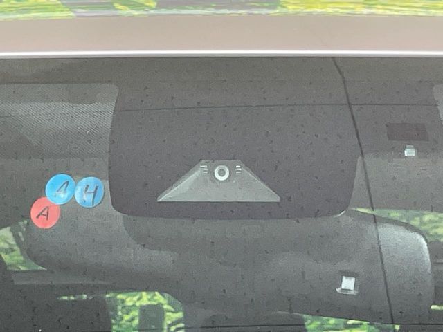 TOYOTA PRIUS 2017 Image 31