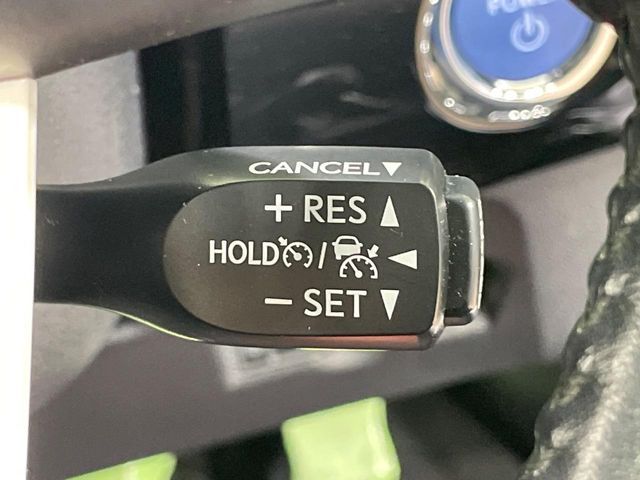 TOYOTA PRIUS 2017 Image 31